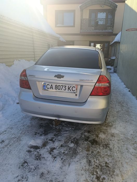 Шевроле авео 2008рік . Газ бензин.