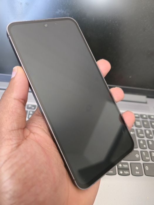 Samsung s24 fe 256g ,8ram