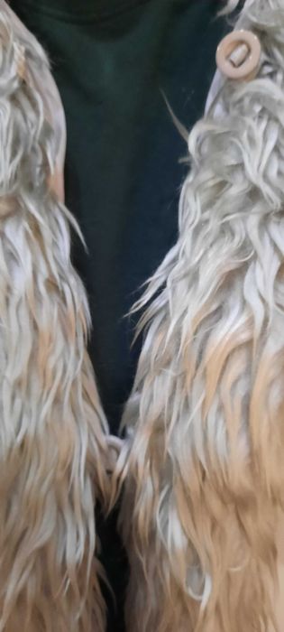 kurtka ciepła szara z futerkiem sztucznym