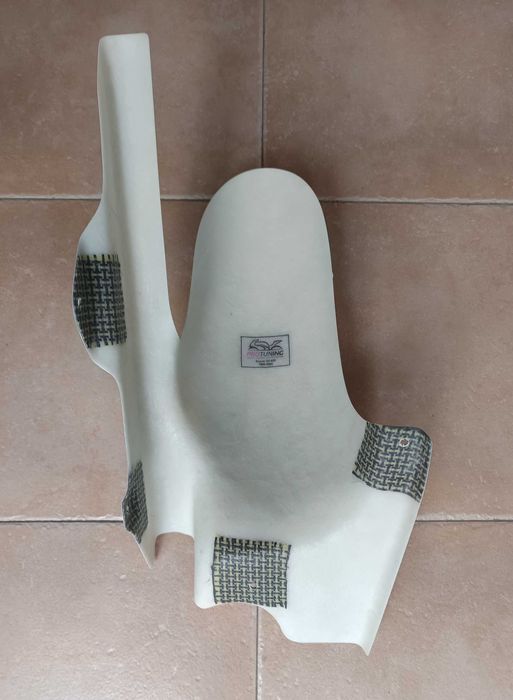 Guarda-lamas Suzuki SV 650 99-02