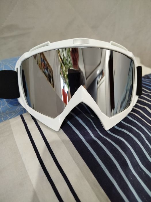 Google narciarskie snowboardowe lustrzanki