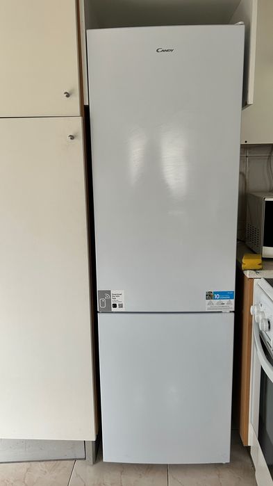 Frigorífico combinado Candy CCT3L517FW