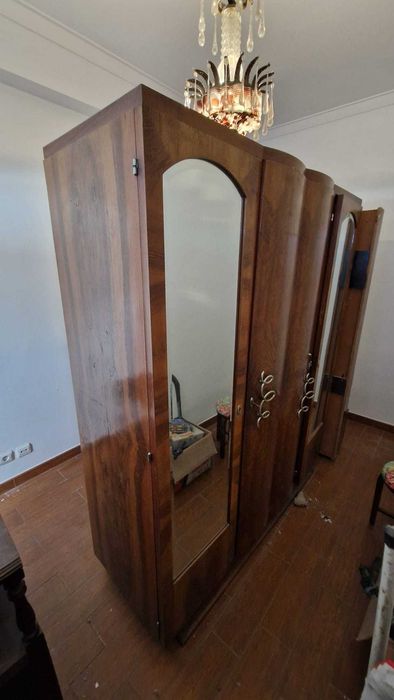 Moveis Antigos de Sala e Quarto