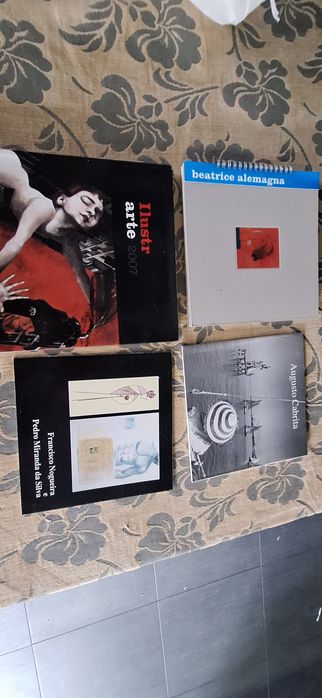 Livros como novos para venda entrega gratuita.