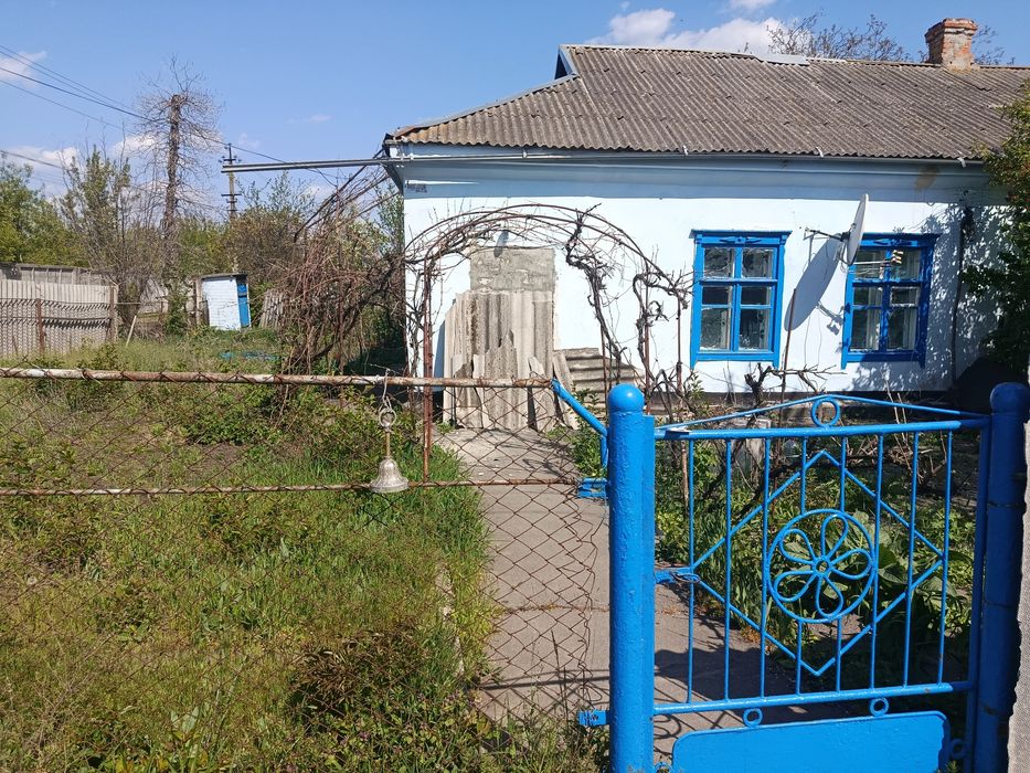 Продам будинок зі зручностями