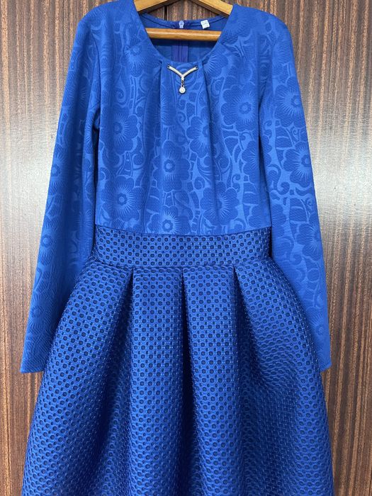 Сукня дитяча на 10-13 років