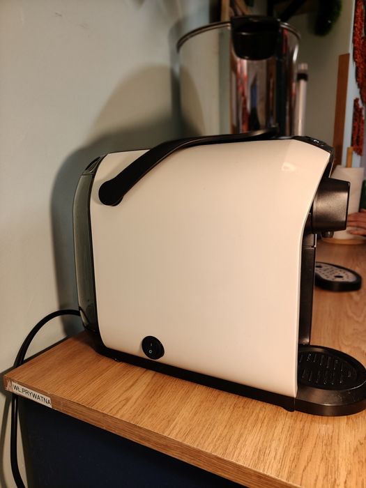 Ekspress  ciśnieniowy Tchibo na kapsułki