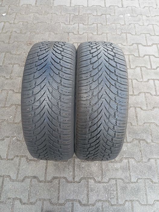 2szt zimówki nokian WR SUV-4,  235/50/19 99V