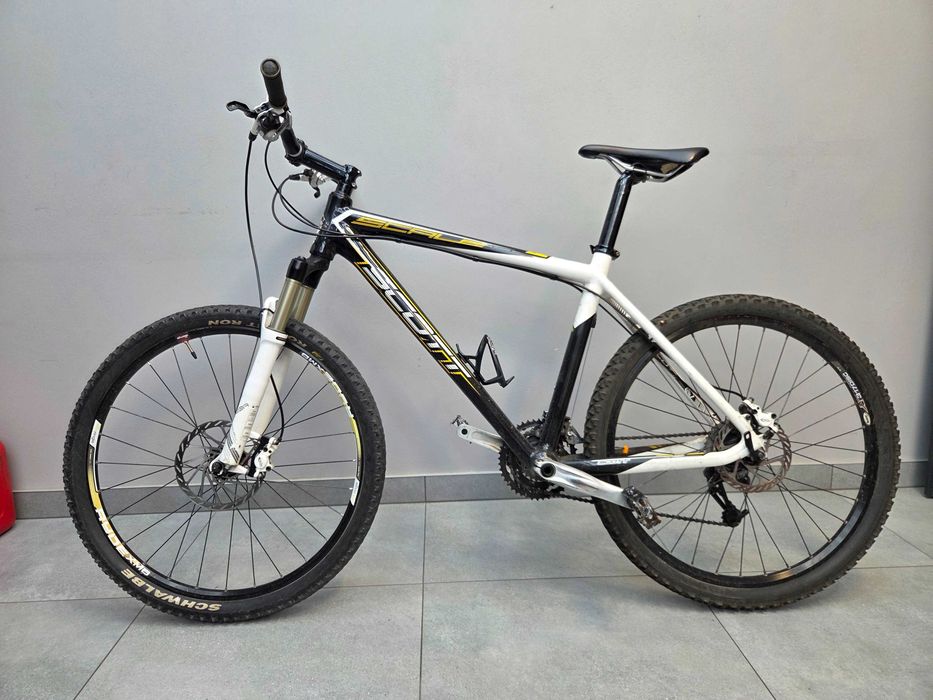 Scott scale 35 carbon