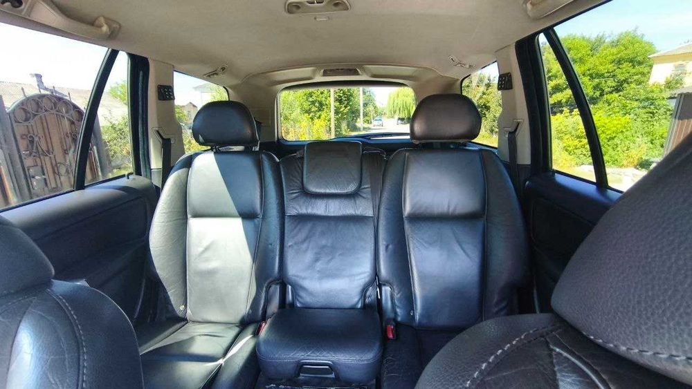 Volvo XC90 D5 AWD 2006 | Автомат | 185 к.с. | Повний привід