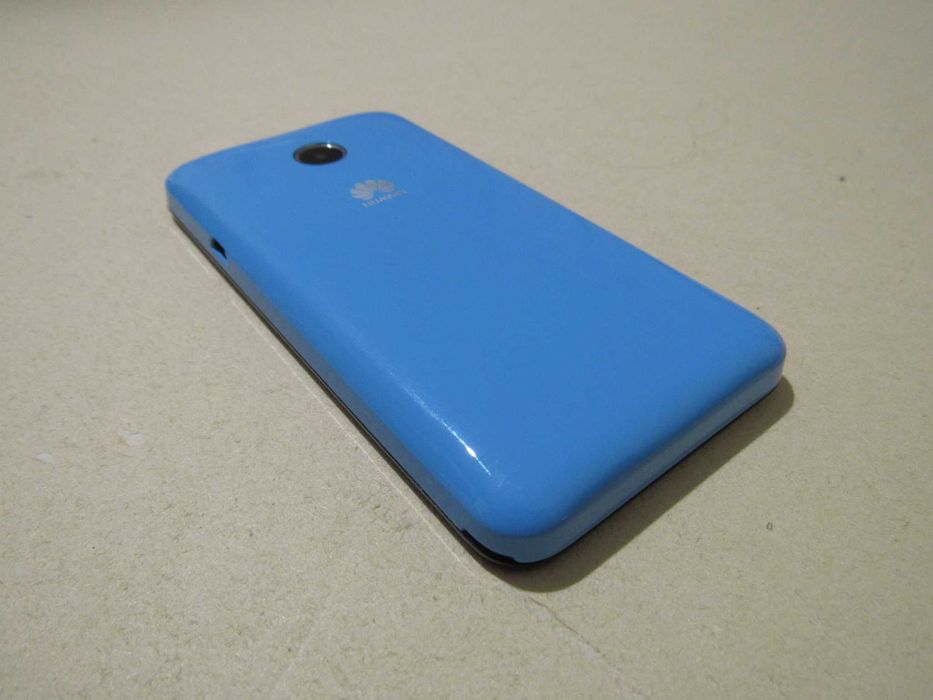 Nokia 610 (рабочий) и Huawei Y330-U01 (на запчасти)