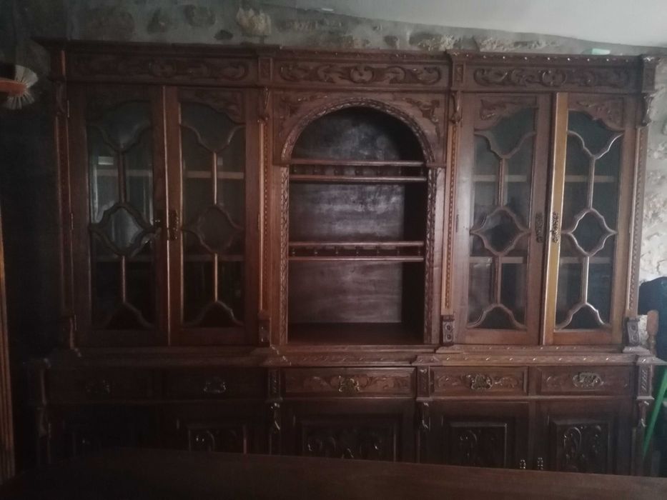 Móvel e Mesas de sala