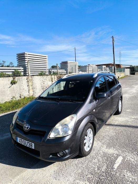 Toyota Corolla verso 2.2