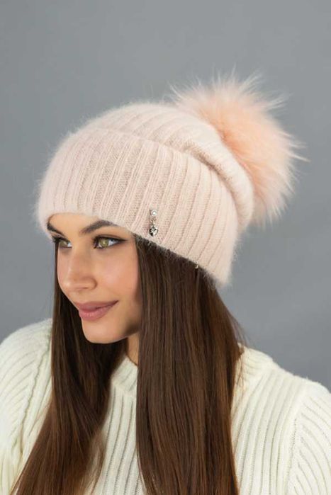 Зимова жіноча шапка Braxton нова