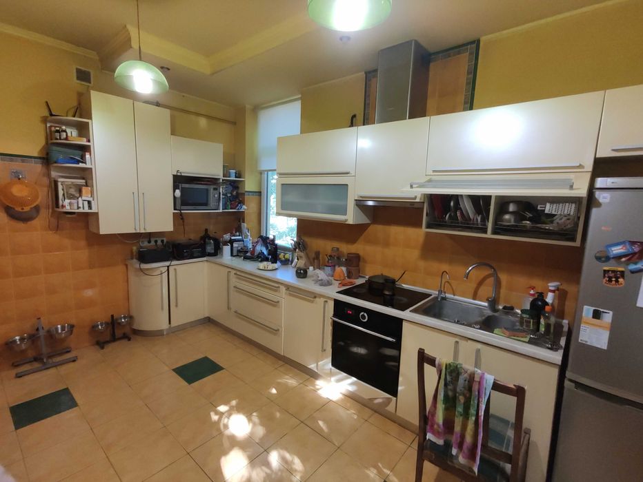 Особняк вул.Міжгірна (р-н Кривчицька Дорога, Личаківська), бл.центр