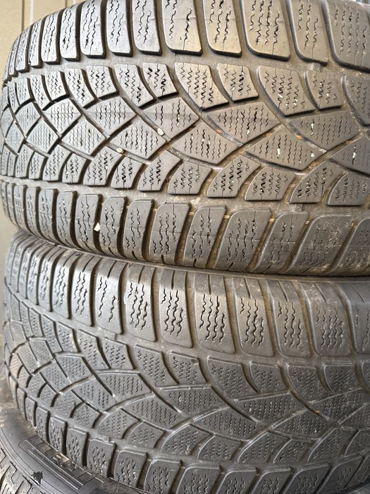 Шини резина 235/55/17 r17 Dunlop пара зимні