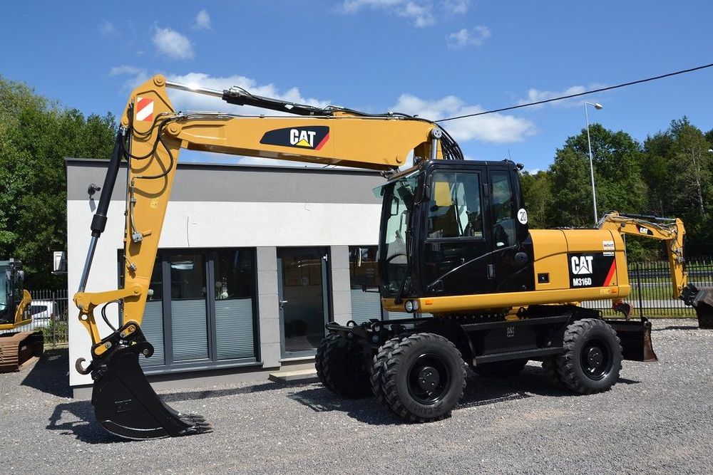Caterpillar M 316 D  Koparka kołowa Cat M 316 D