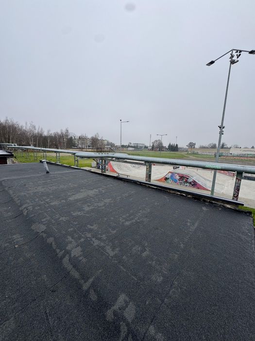 Sprzedam garaż Turek Żwirki i Wigury Prąd Bezczynszowy Księga W