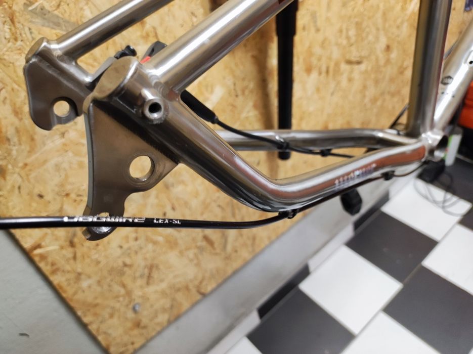 Rama MTB Tytanowa