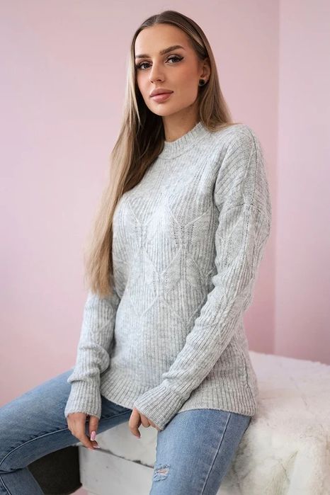 Sweter damski kolory