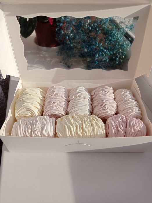 Пропоную домашній смачний зефір з натурального пюре ягід.