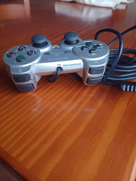 Comando de Playstation original em Almada, Caparica e Trafaria.