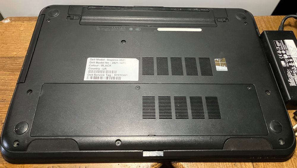 Ігровий ноутбук Dell Inspiron