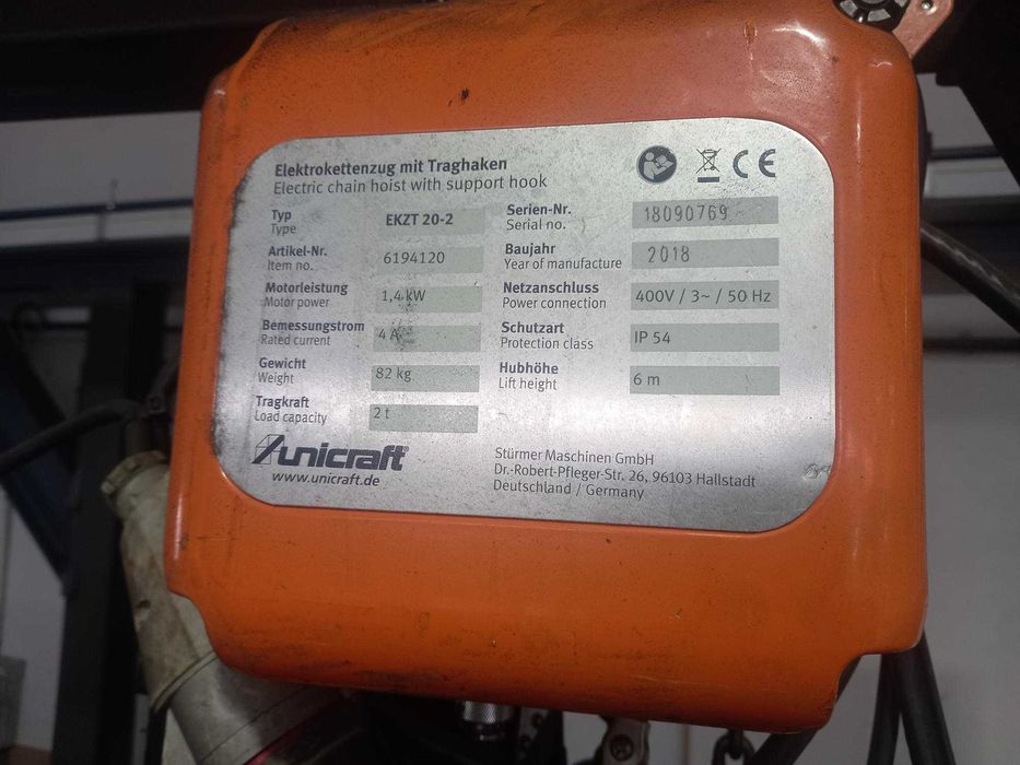 Pórtico com 2 guinchos de elevação