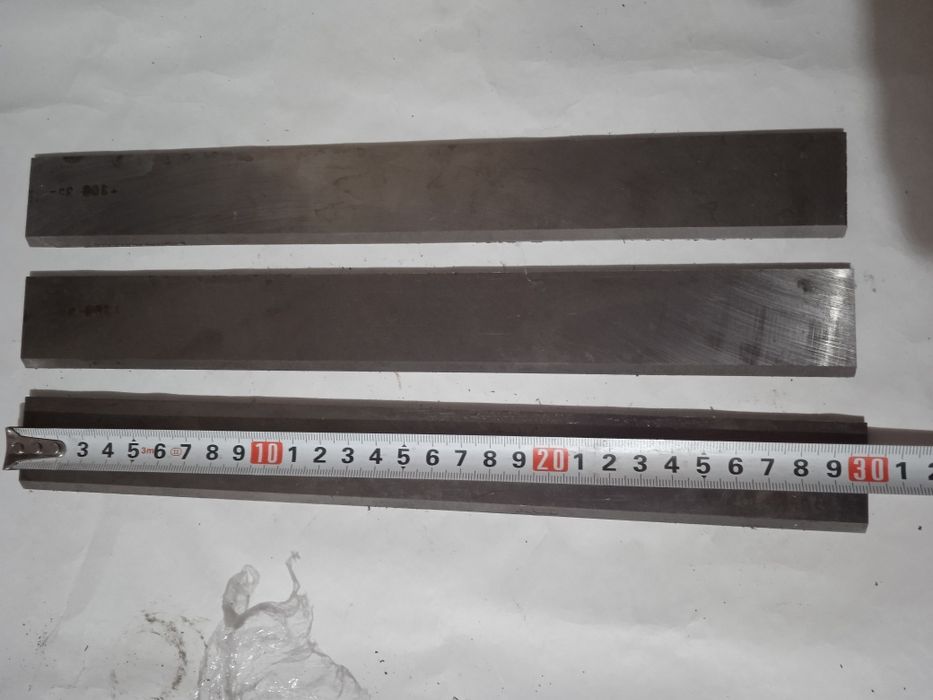 Ножи для фуганка ,новое 300*35*3 мм