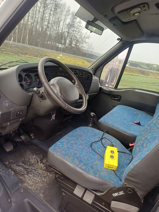 IVECO daily 35c11 nowa zabudowa wywrotka na 3 strony 2.8 bliźniak