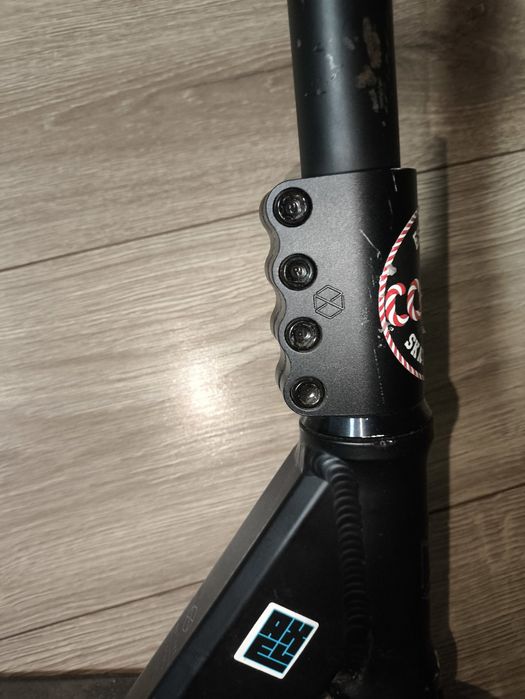 Самокат трюковий