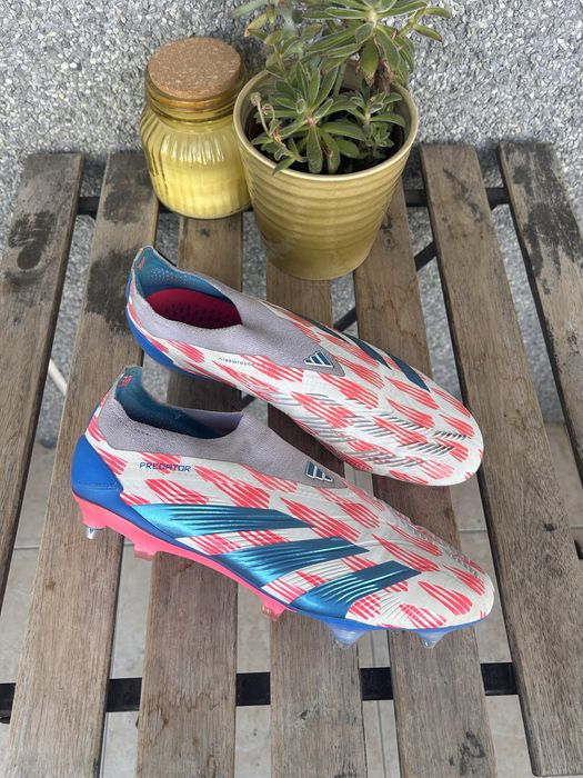 Chuteiras Adidas Laceless