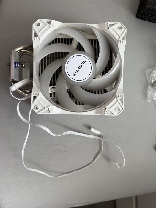 Chłodzenie CPU Tcomas SJ-R400 4HP Białe