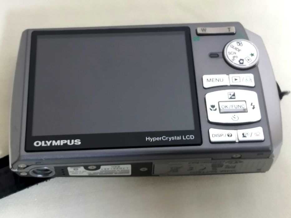 Olympus M1200 12 megapixel