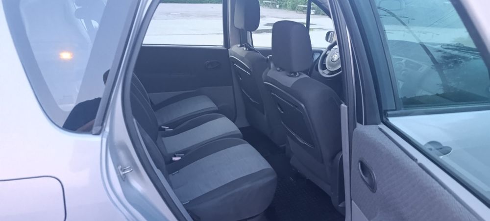 Renault scenic 2005 1.9 dci 6ст