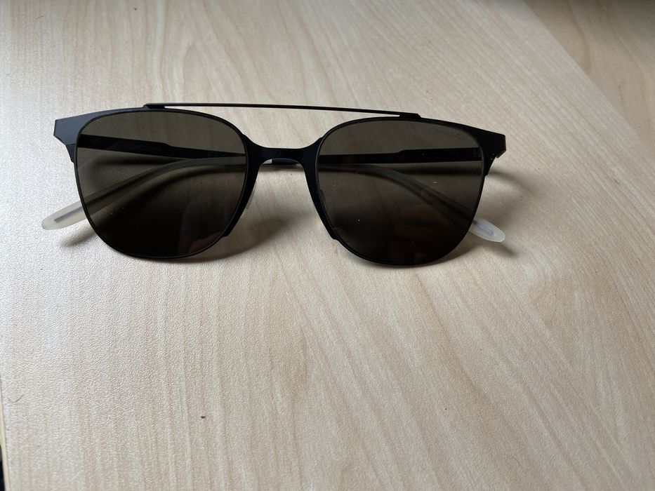 Oculos de sol Carrera