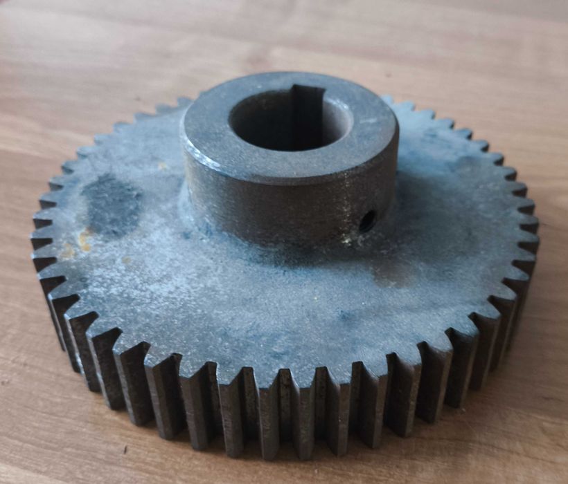 Koło zębate na oś 32mm średnica 146mm bytom