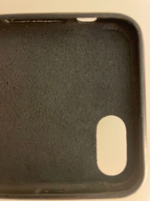 Capa preta da Apple e película da Panzer Glass para Iphone 8. Novos.