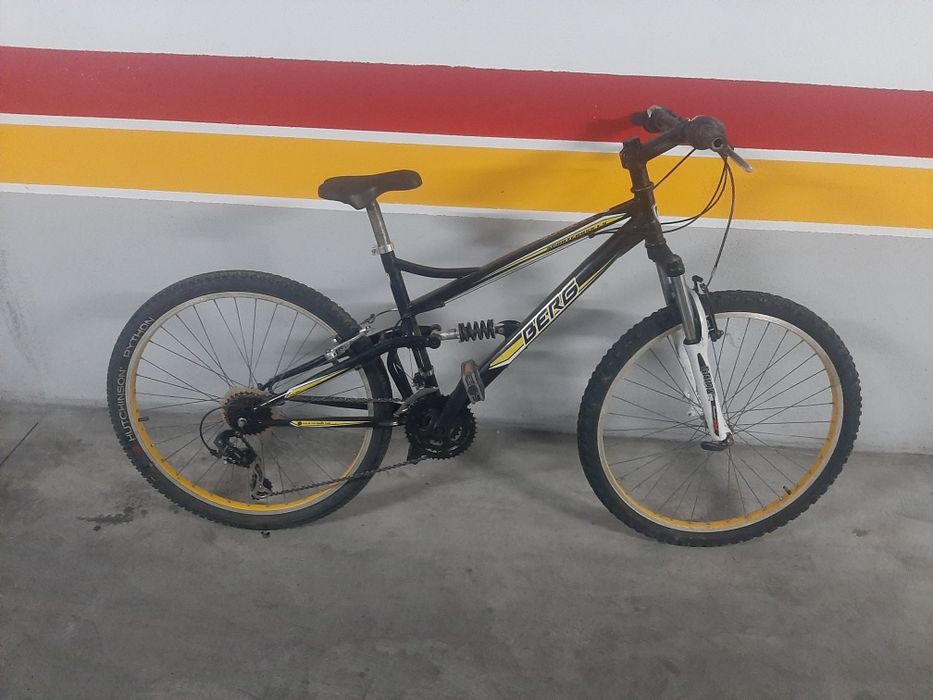 Vendo bicicleta roda 26 berg