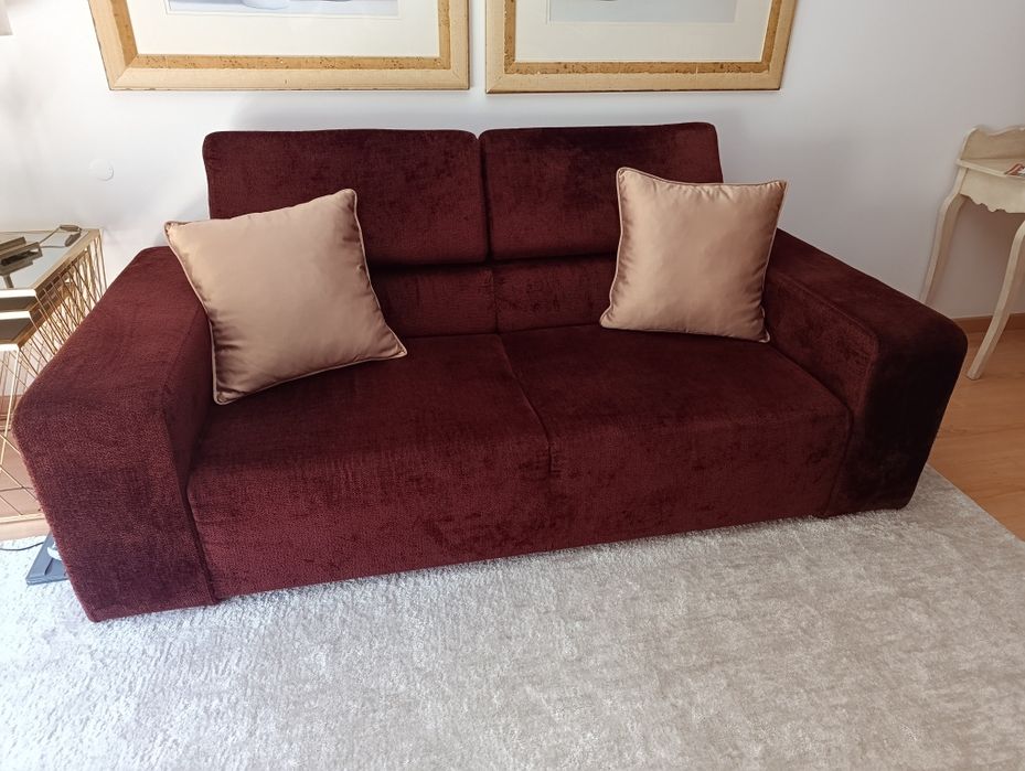 Conjunto sala  louceiro, mesa cadeiras, sofá