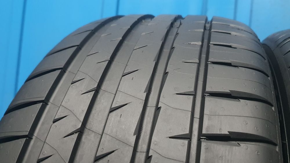 4 x R18 Sprzedam opony letnie Michelin - bez napraw