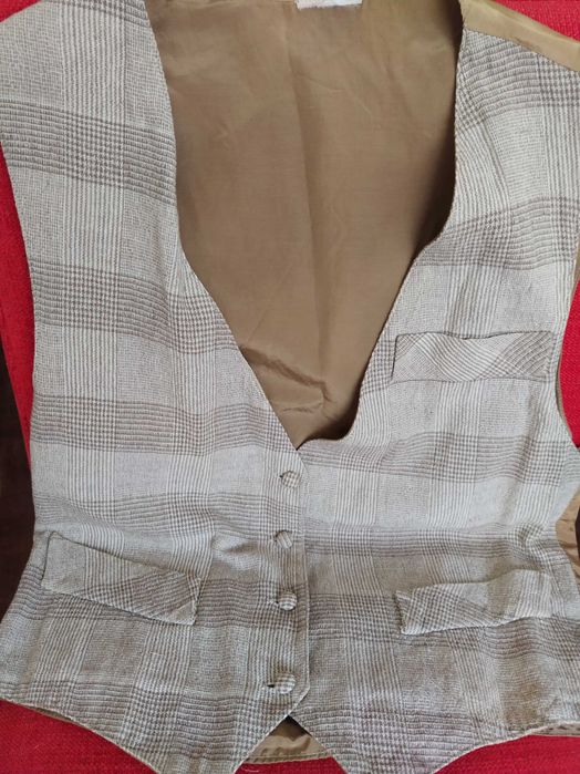 Colete bege com xadrez castanho tamanho S/M