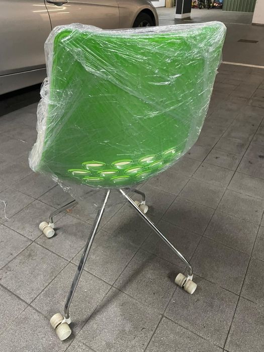 Cadeira escritório acrilico verde/beje