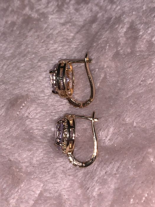 Продаю сережки