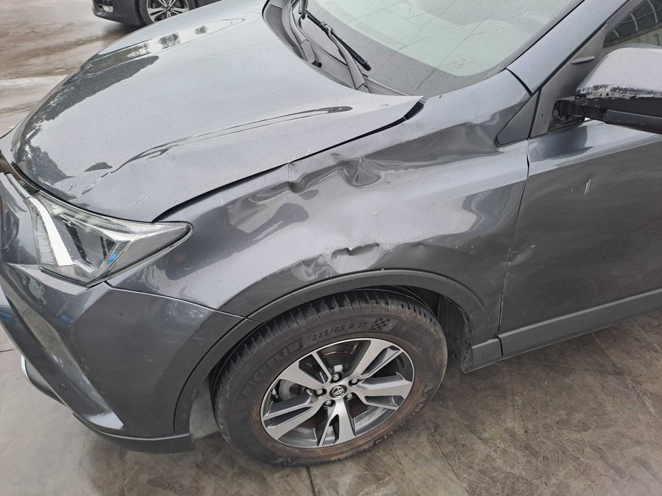 Toyota RAV4 20.D-4D 4X2, 2017 Nacional