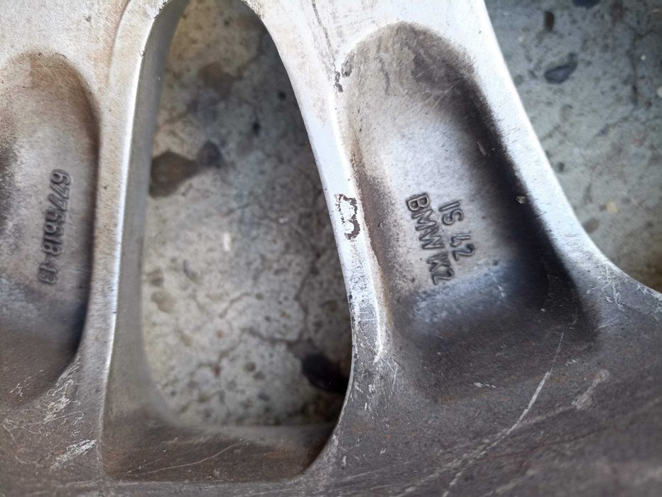 Felgi aluminiowe bmw 1 seria jeden 118d 116 6.5jx16 is42 6775818- 13 e87 5x120 et42