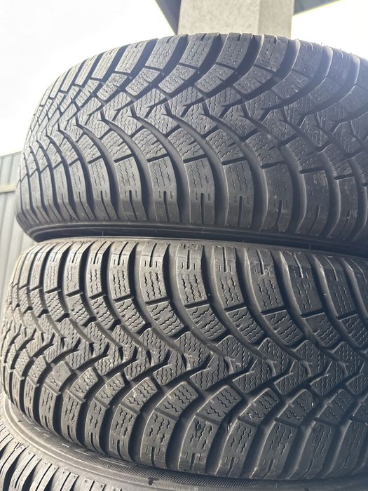 Шини резина 195/60/15 r15 Falken комплект зимні