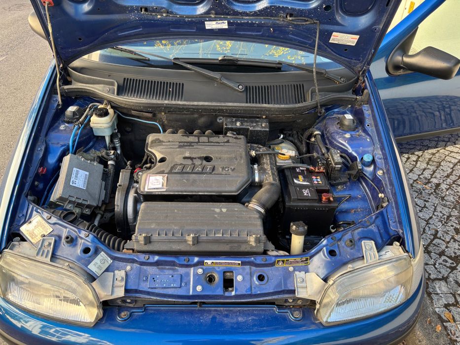 Fiat punto 176, ano 1999 1.2, gasolina em bom estado.