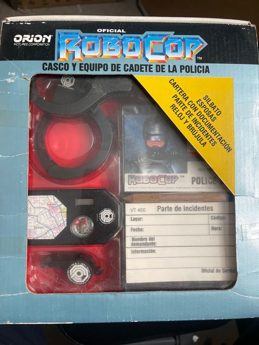 capacete de brinquedo robocop