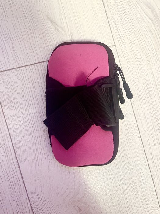 Маленька сумка для телефону